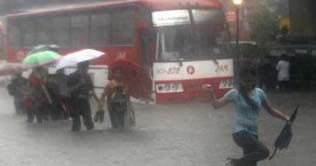 Flood catastrophe in Philippines worsens